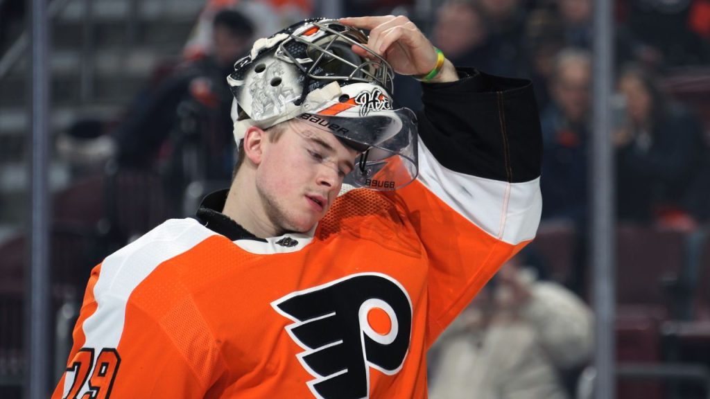 Carter Hart salary