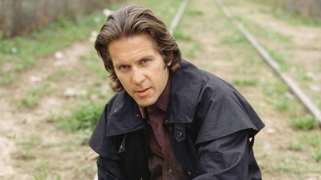 Gary Cole Income