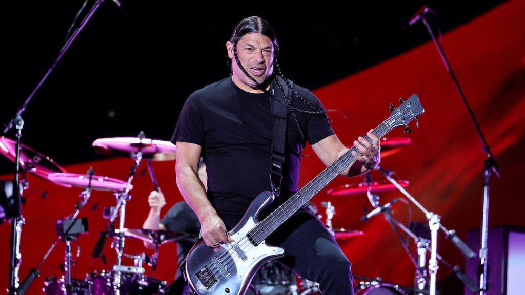 Robert Trujillo