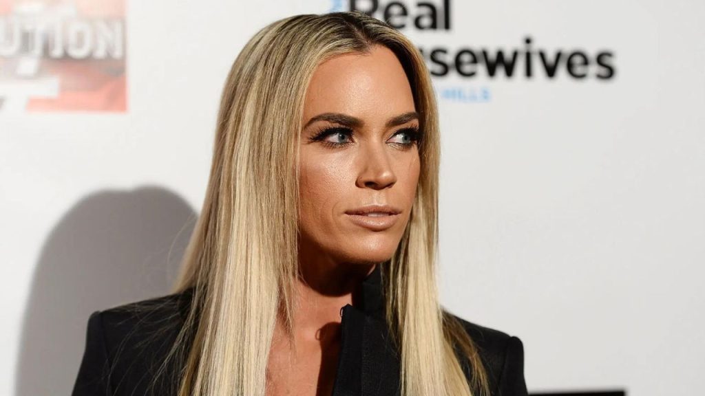 Teddi Mellencamp Income